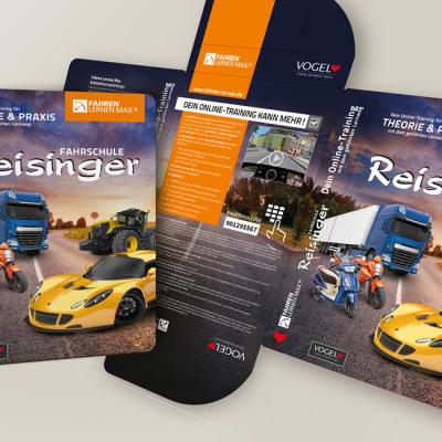 Funky Strawberry Portfolio Design Fahrschule