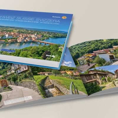 Funky Strawberry Portfolio Design Hallwag