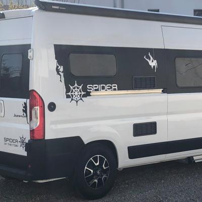 Funky Strawberry Werbetechnik Camper